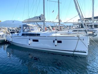 38' Beneteau 2022 Yacht For Sale